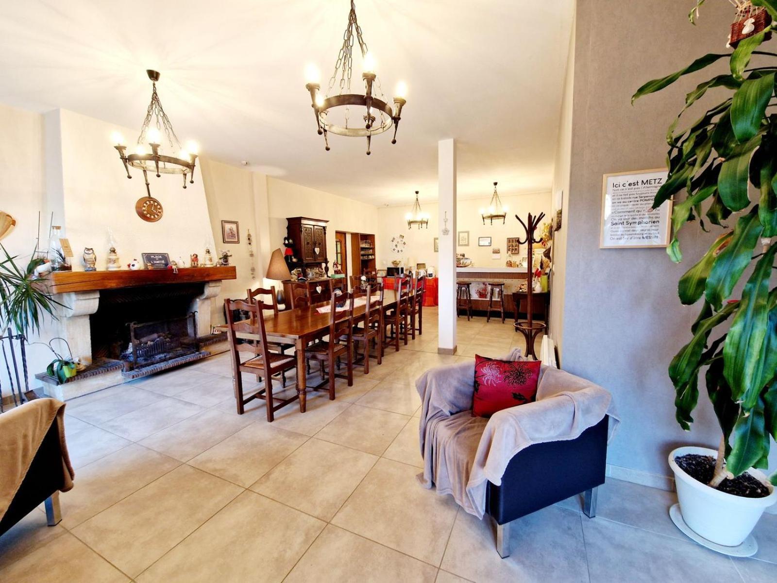 לינה וארוחת בוקר Rezonville Les Jardins De La Grange מראה חיצוני תמונה