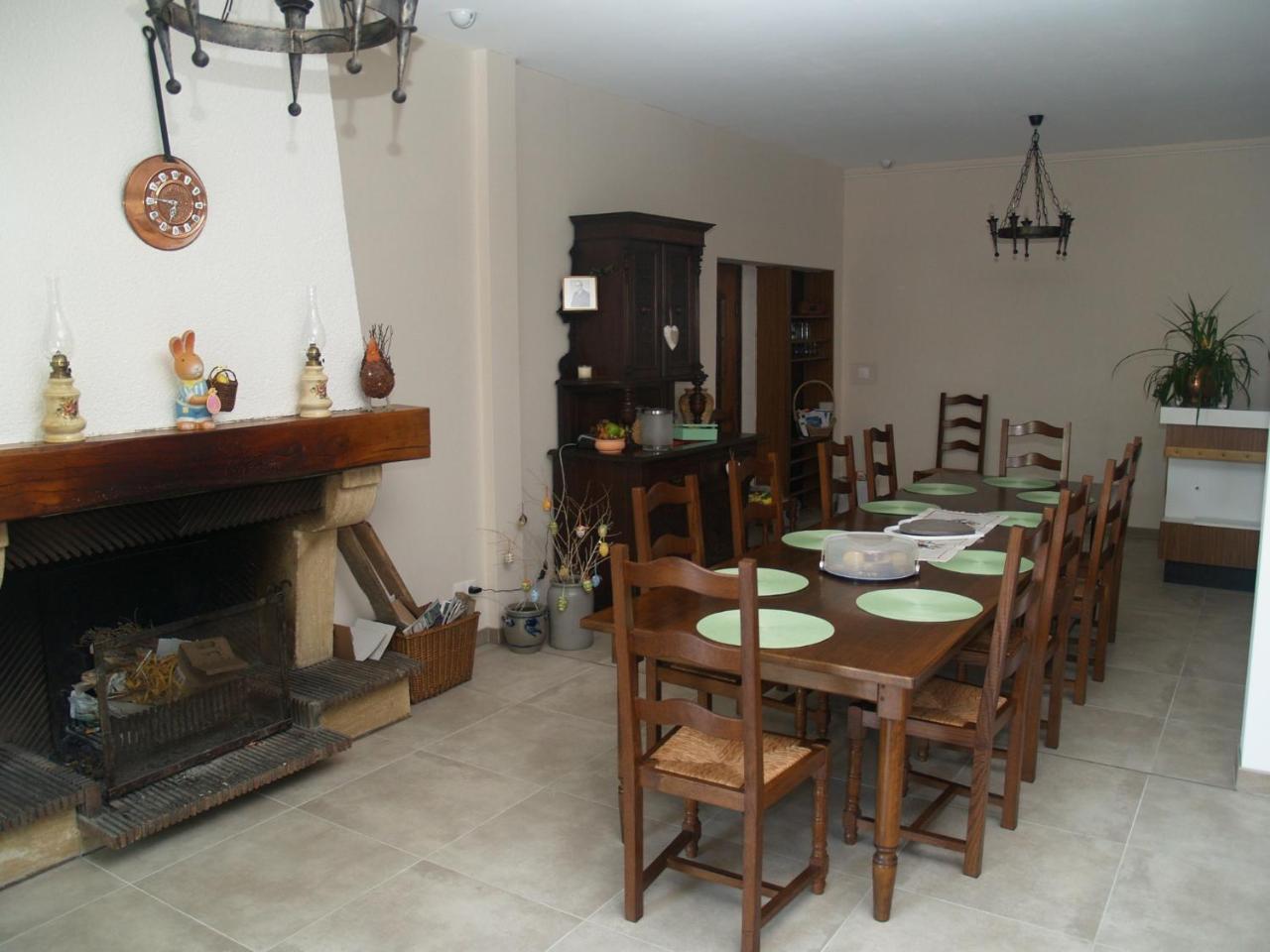 לינה וארוחת בוקר Rezonville Les Jardins De La Grange מראה חיצוני תמונה