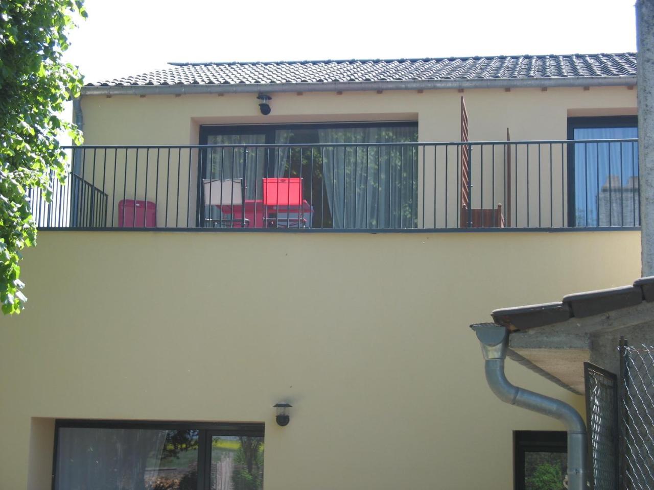 לינה וארוחת בוקר Rezonville Les Jardins De La Grange מראה חיצוני תמונה