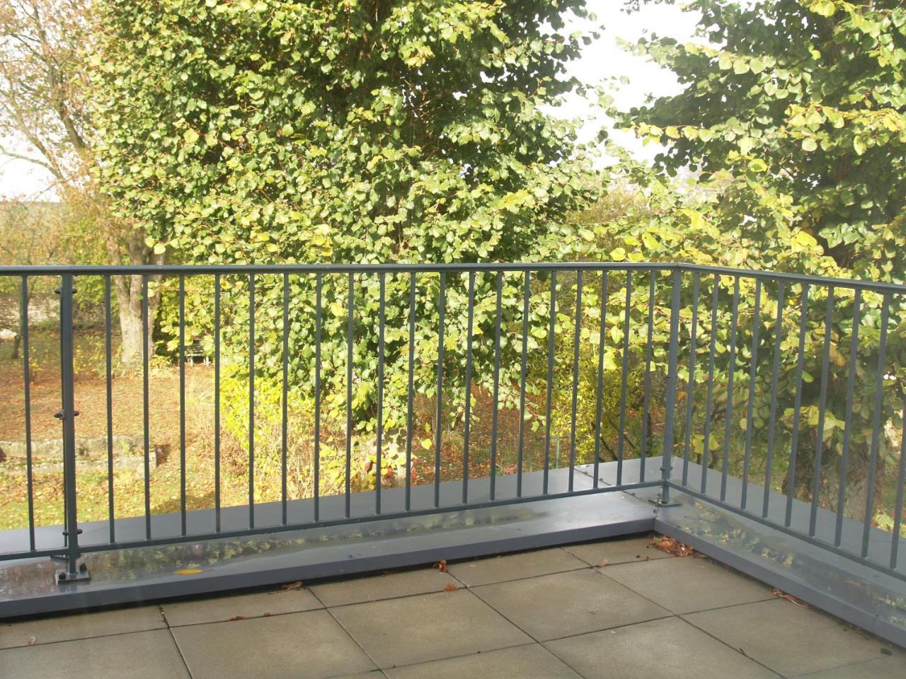 לינה וארוחת בוקר Rezonville Les Jardins De La Grange מראה חיצוני תמונה